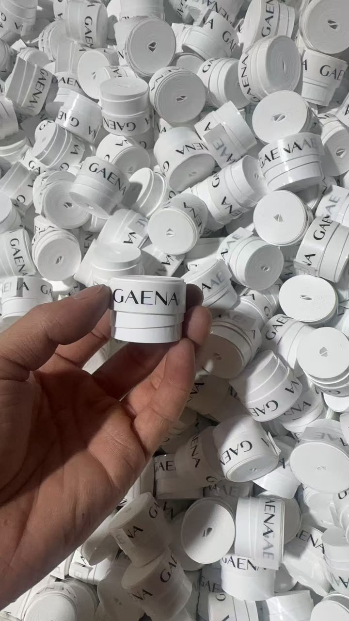 Centenas de overgrips Gaena brancos